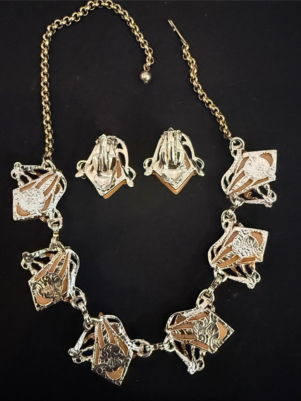 Vintage 50s Mid Century Orange Thermoset Lucite Necklace Earrings Set